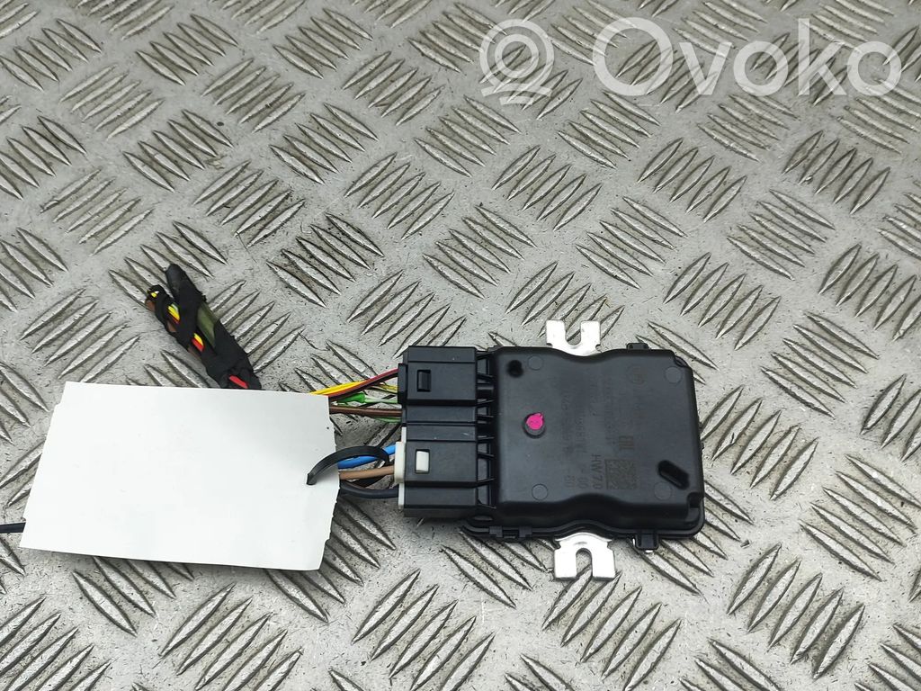 BMW X2 U10 Unité de commande / module de pompe à carburant 