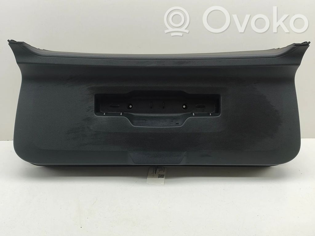 BMW X2 U10 Tailgate trim 