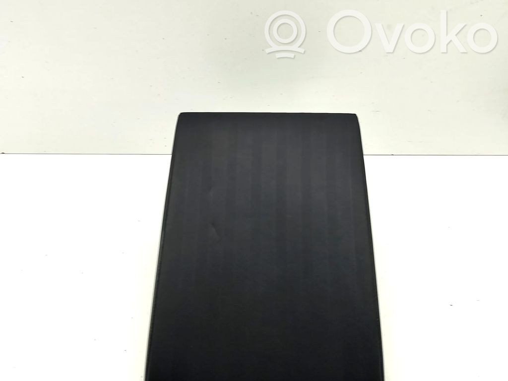 BYD Atto 3 Bracciolo 
