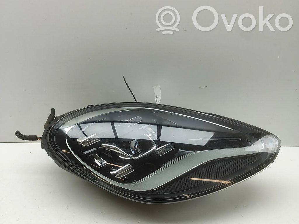 Porsche Panamera (971) Phare frontale 