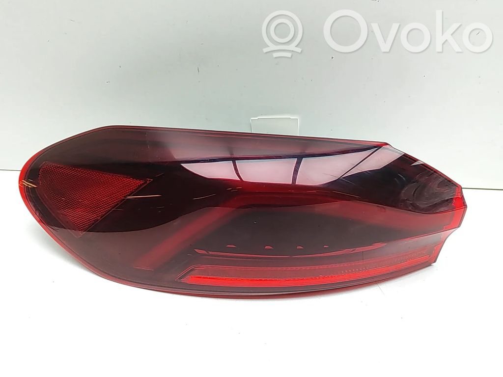 BMW X6M G06 F96 Luz trasera/de freno 