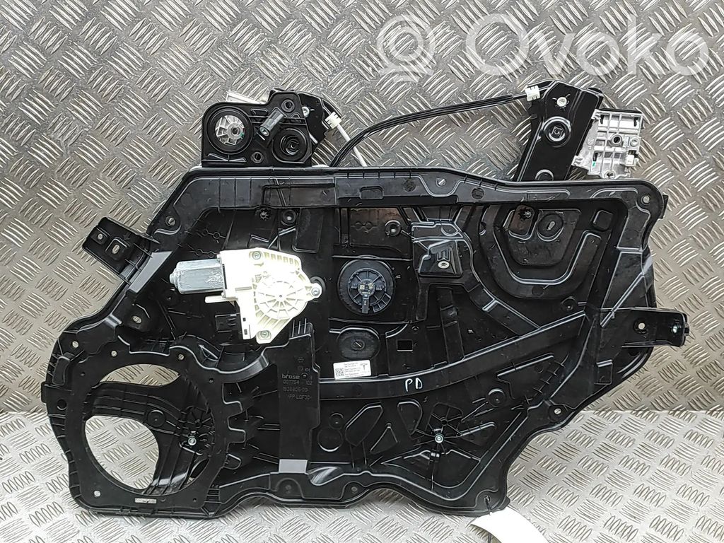Tesla Model Y Juniper Regulador de puerta delantera con motor 