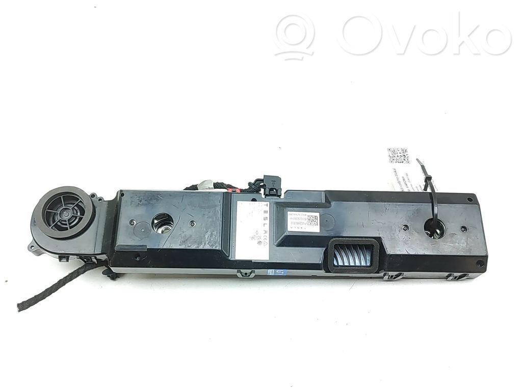 Tesla Model Y Juniper Bluetooth Modul Steuergerät 