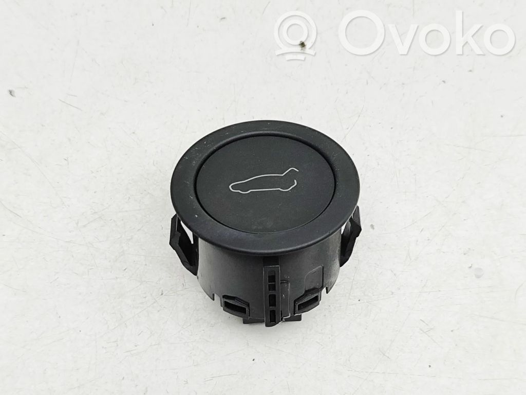Tesla Model 3 Highland Botón interruptor de maletero abierto 