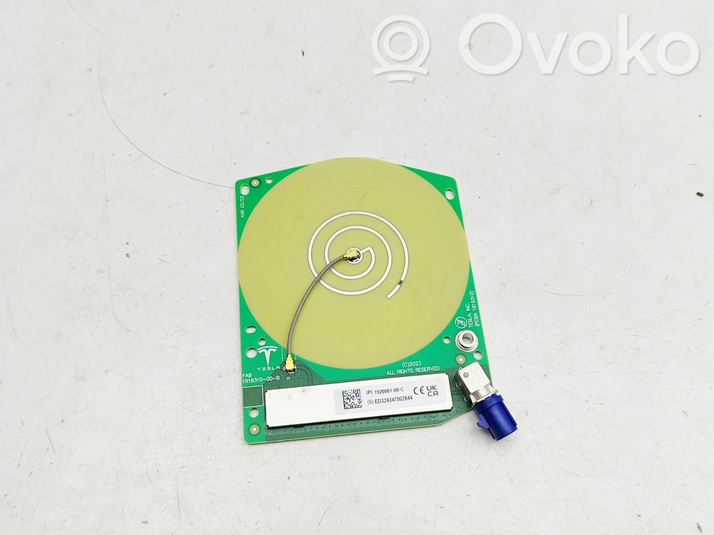 GPS-pystyantenni   192000100C