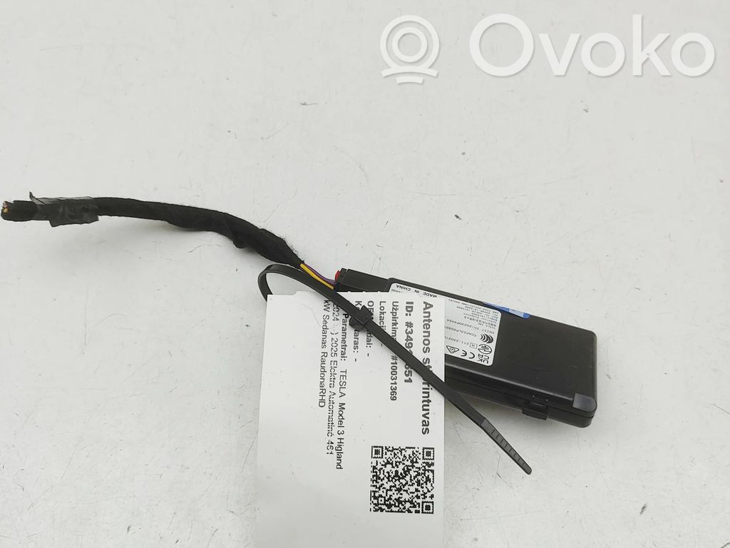 Tesla Model 3 Highland Aerial antenna amplifier 