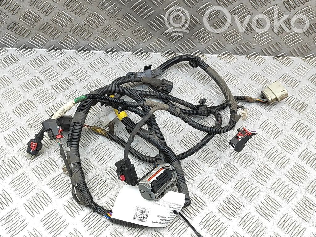 Tesla Model 3 Cableado de instalación del motor 
