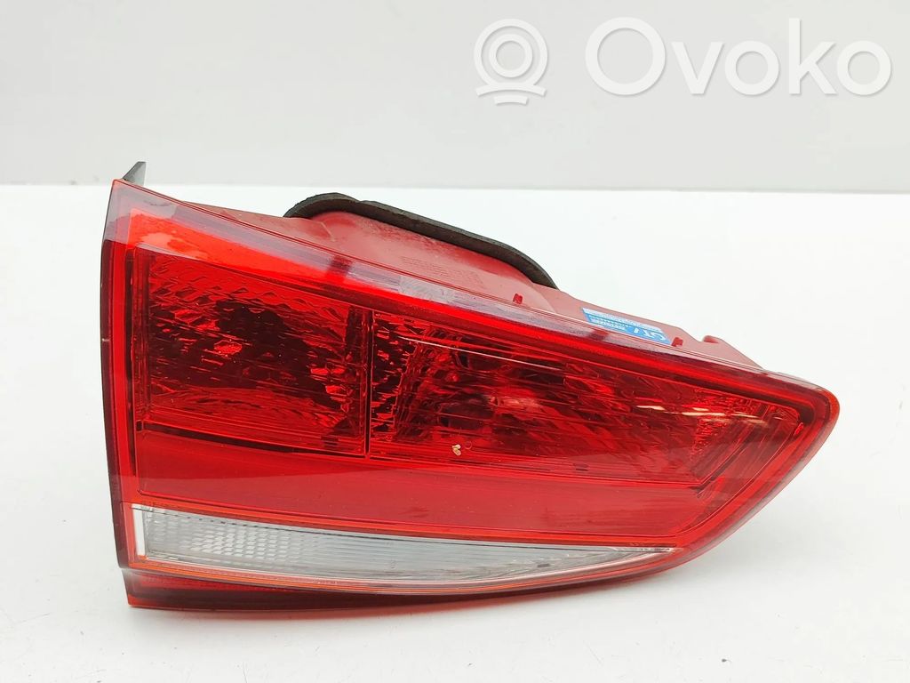 KIA Ceed Lampy tylnej klapy bagażnika 
