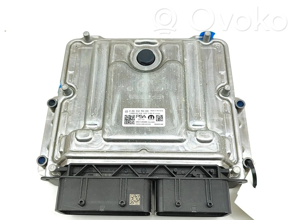 Opel Mokka B Engine control unit/module 