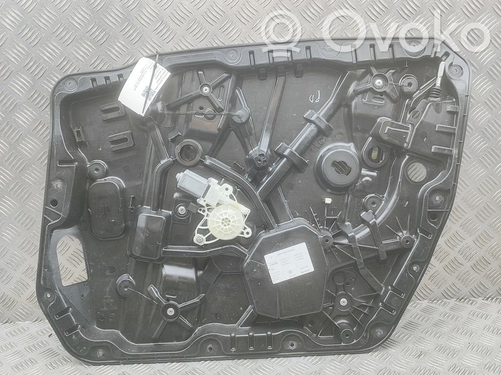Mercedes-Benz GLE W167 Macara ușă față cu motor 