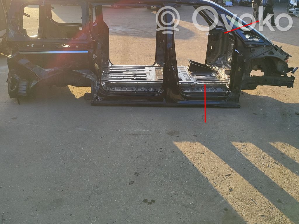Panel lateral delantero