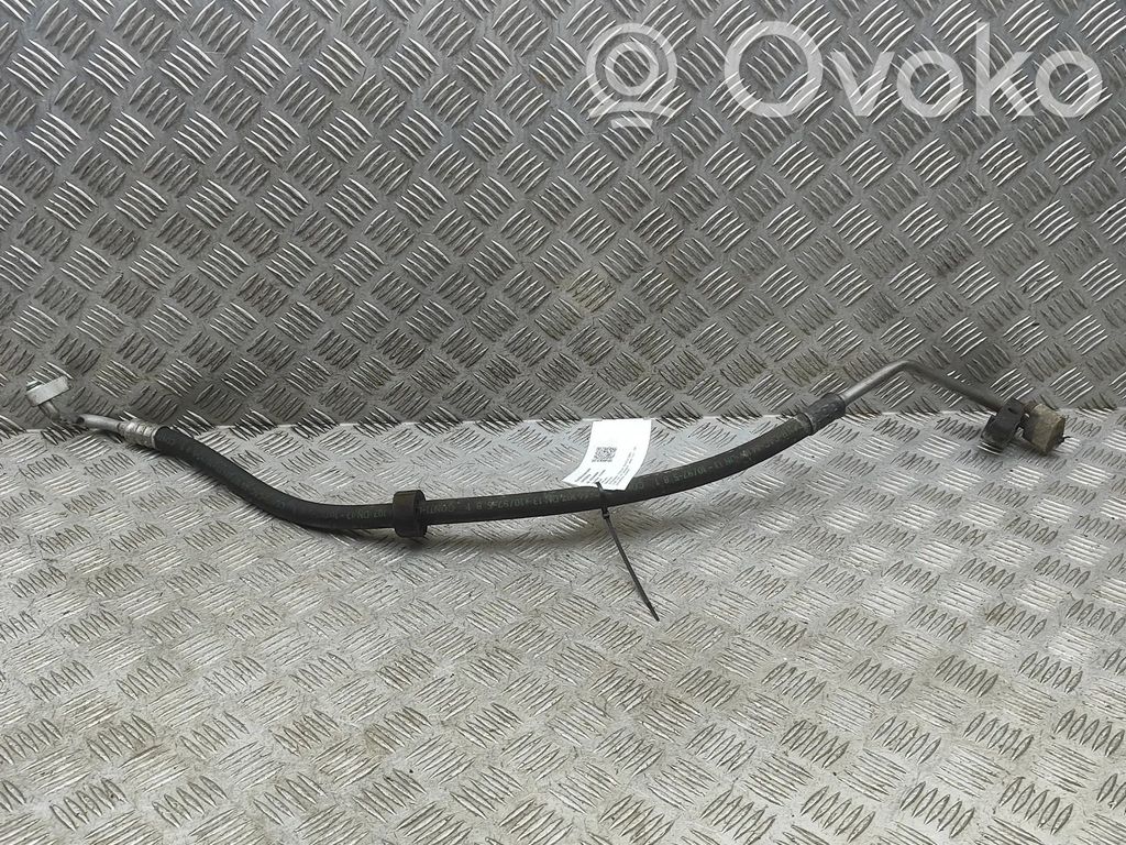 Porsche Boxster 986 Ilmastointilaitteen putki (A/C) 