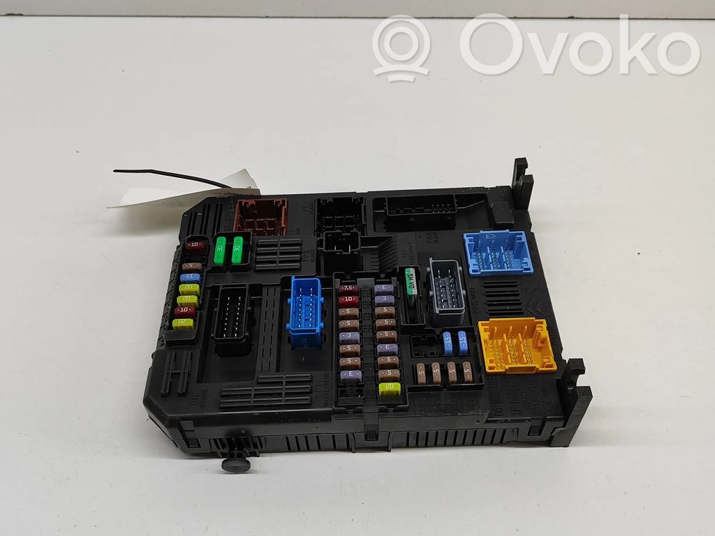 Sulakemoduuli   28709110,9832881080