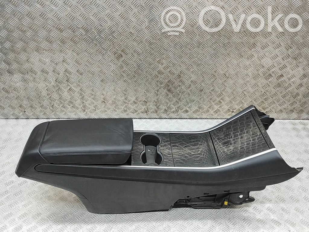Tesla Model 3 Consola central 