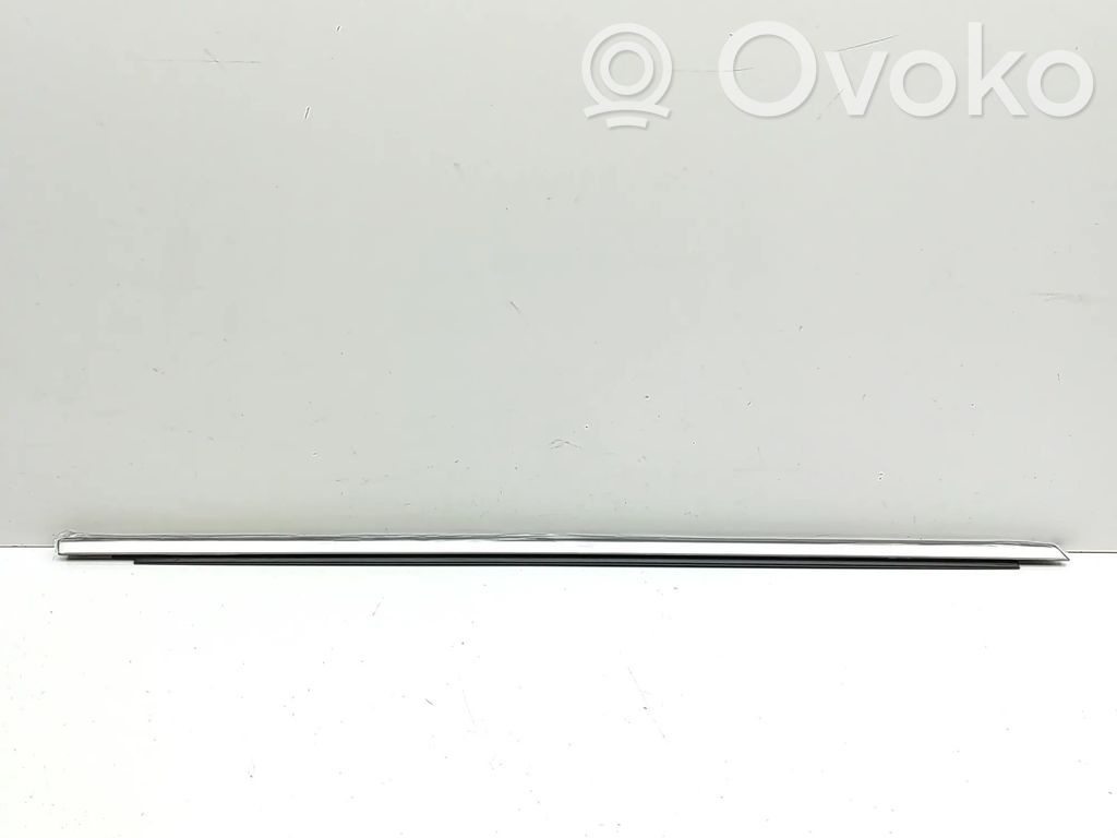 Renault Megane IV Joint vitre de porte coulissante
