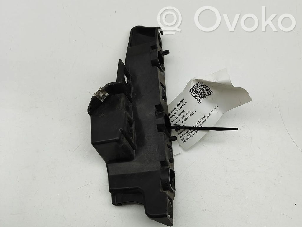 Audi Q7 4M Front bumper mounting bracket 