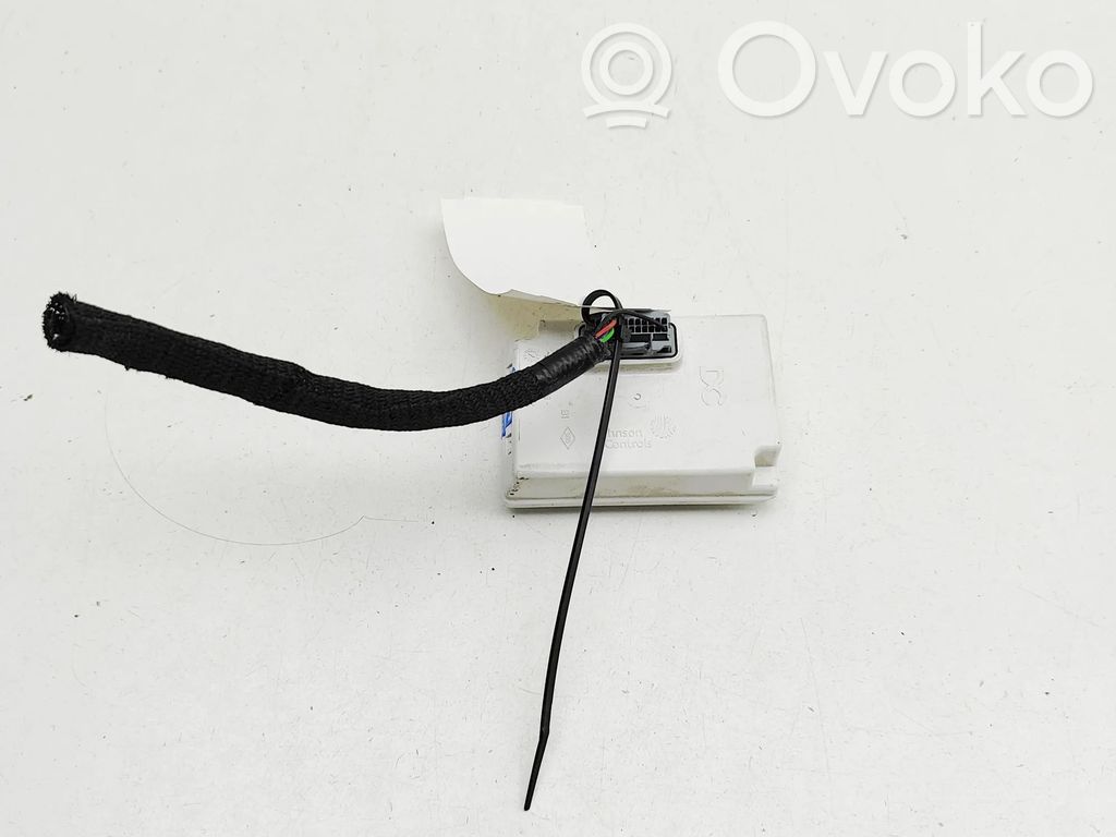 Renault Master III GPS navigation control unit/module 