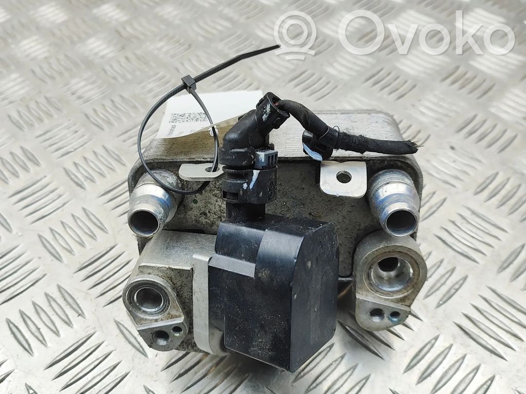 BMW iX3 G08 Air conditioning (A/C) air dryer 