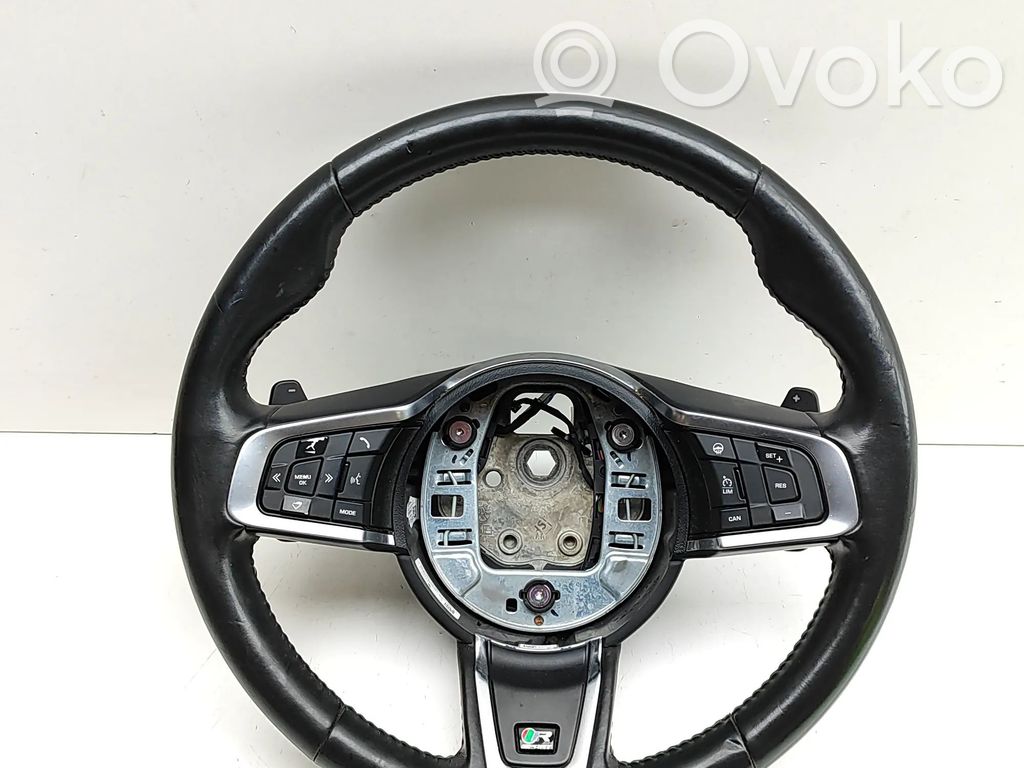 Jaguar XE Stūre 