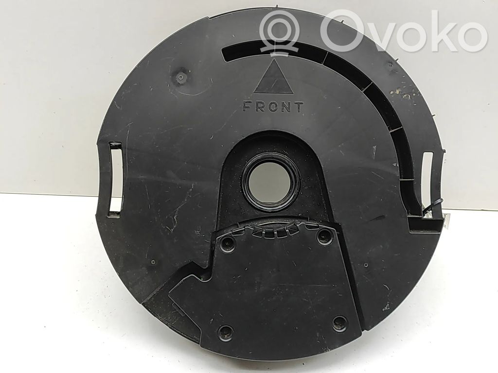 Audi Q3 F3 Subwoofer 