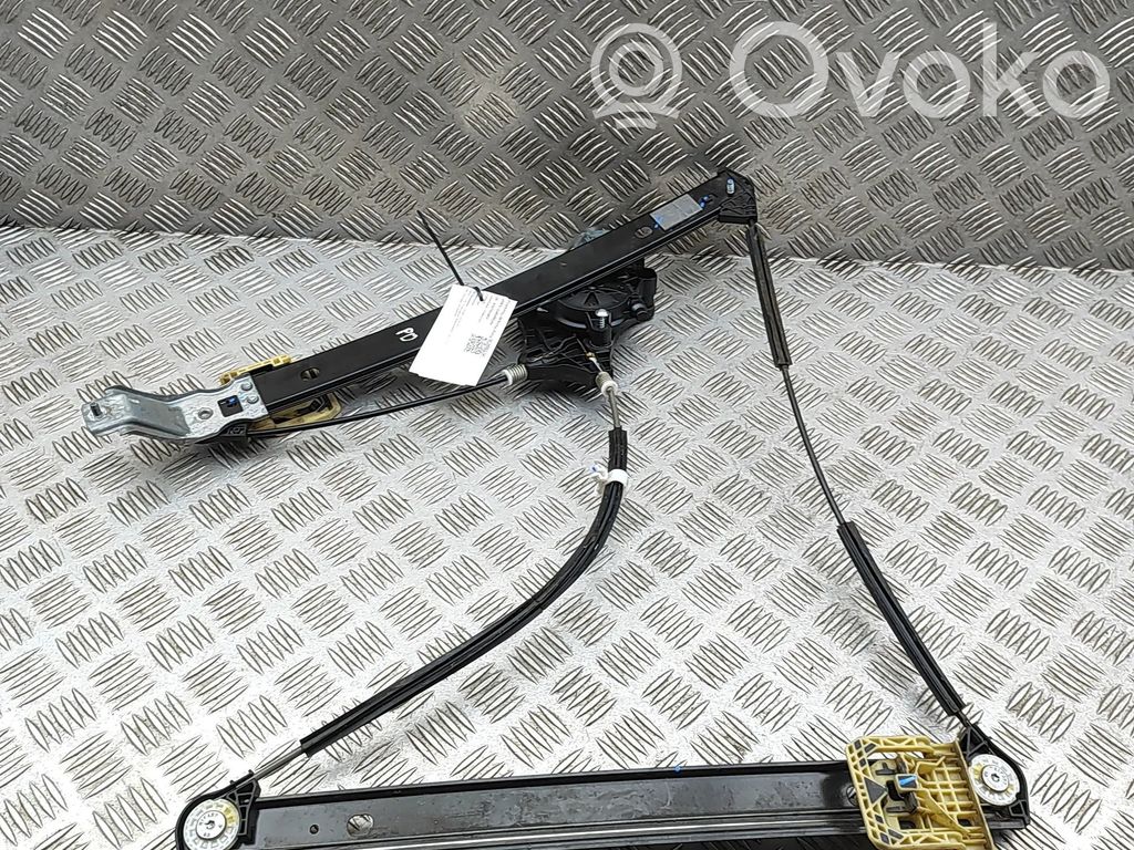 Audi Q3 F3 Macara ușă față cu motor 