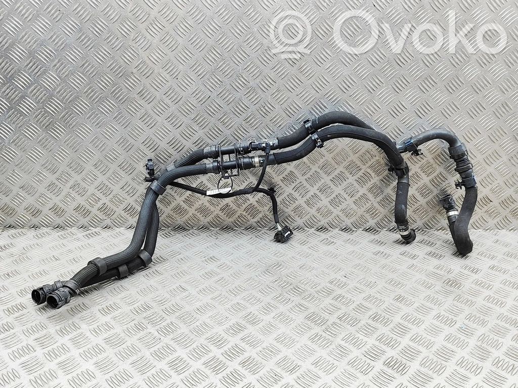 Peugeot 2008 II Tubo flessibile del liquido di raffreddamento del motore 
