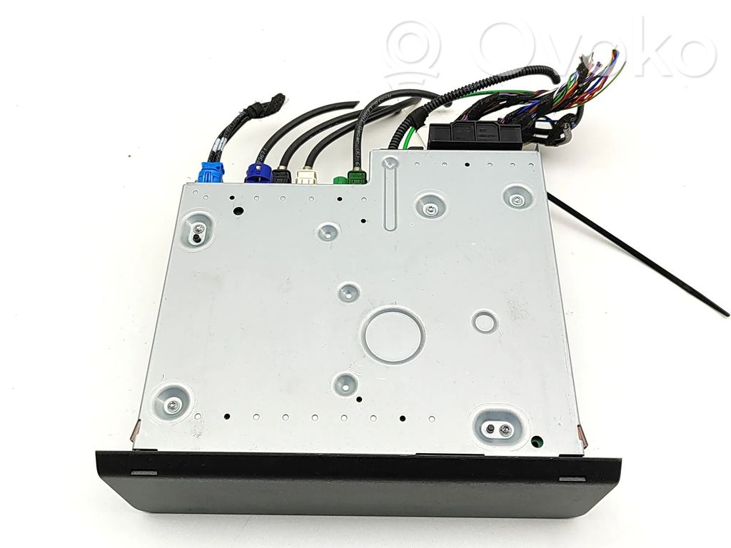 Audi A4 S4 B9 8W Moduł / Sterownik GPS 