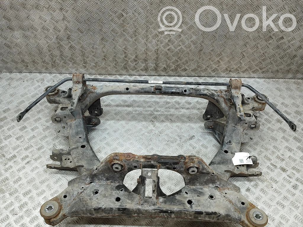 Galinis traversas   110355700A,104457500C,104448800A