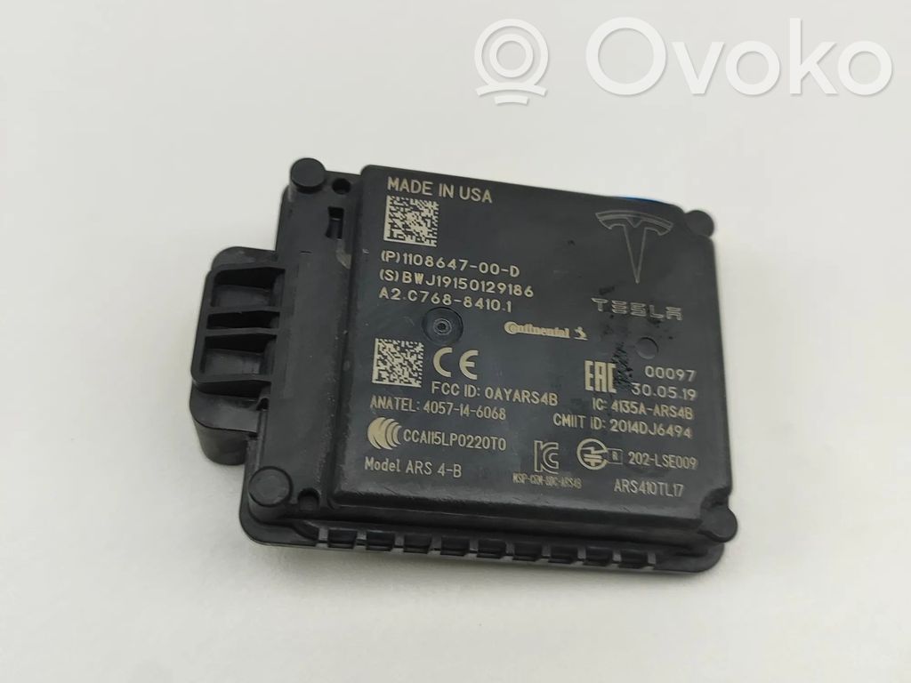 Tesla Model 3 Senzor radar distronic 