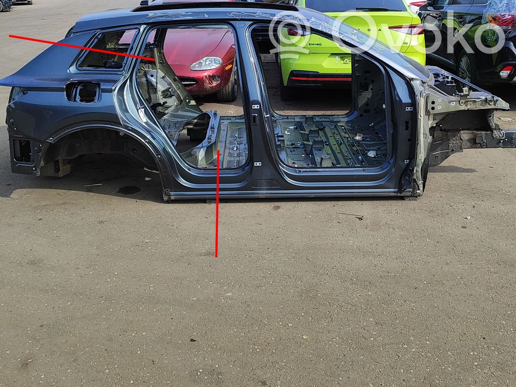 Panel lateral trasero