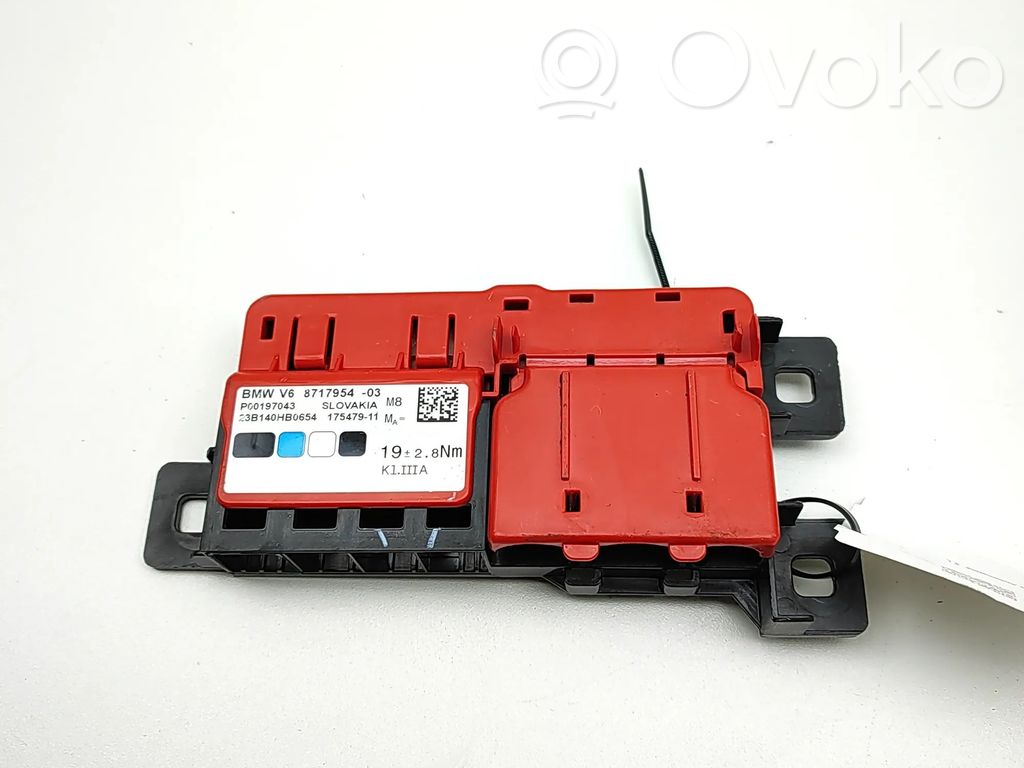 Relé de control de corriente   8717954