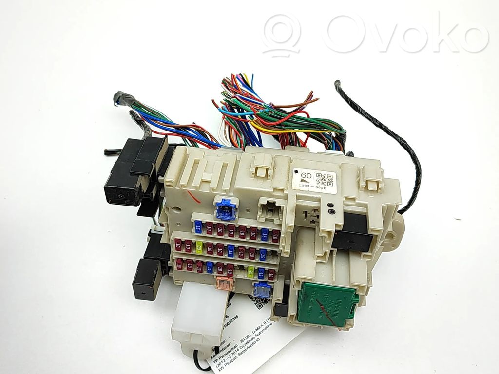 Isuzu D-Max Fuse module 
