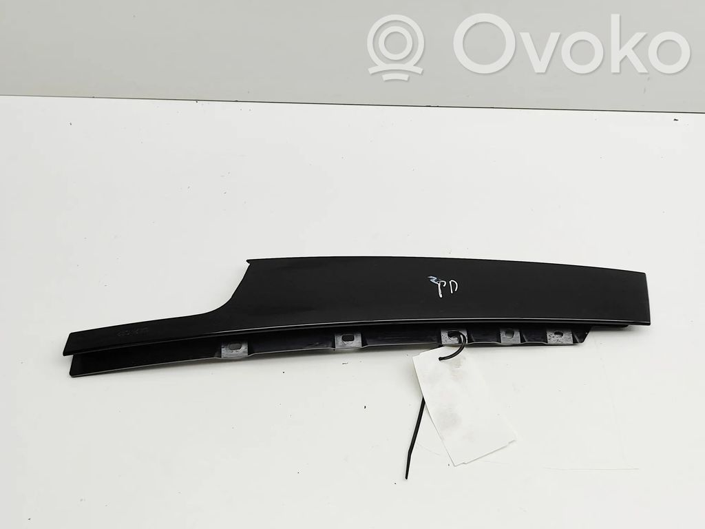 BMW X2 U10 Rivestimento modanatura del vetro della portiera anteriore 