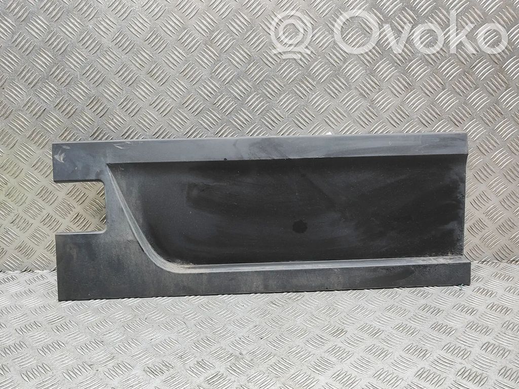Iveco Daily 6th gen Rivestimento portiera posteriore (modanatura) 