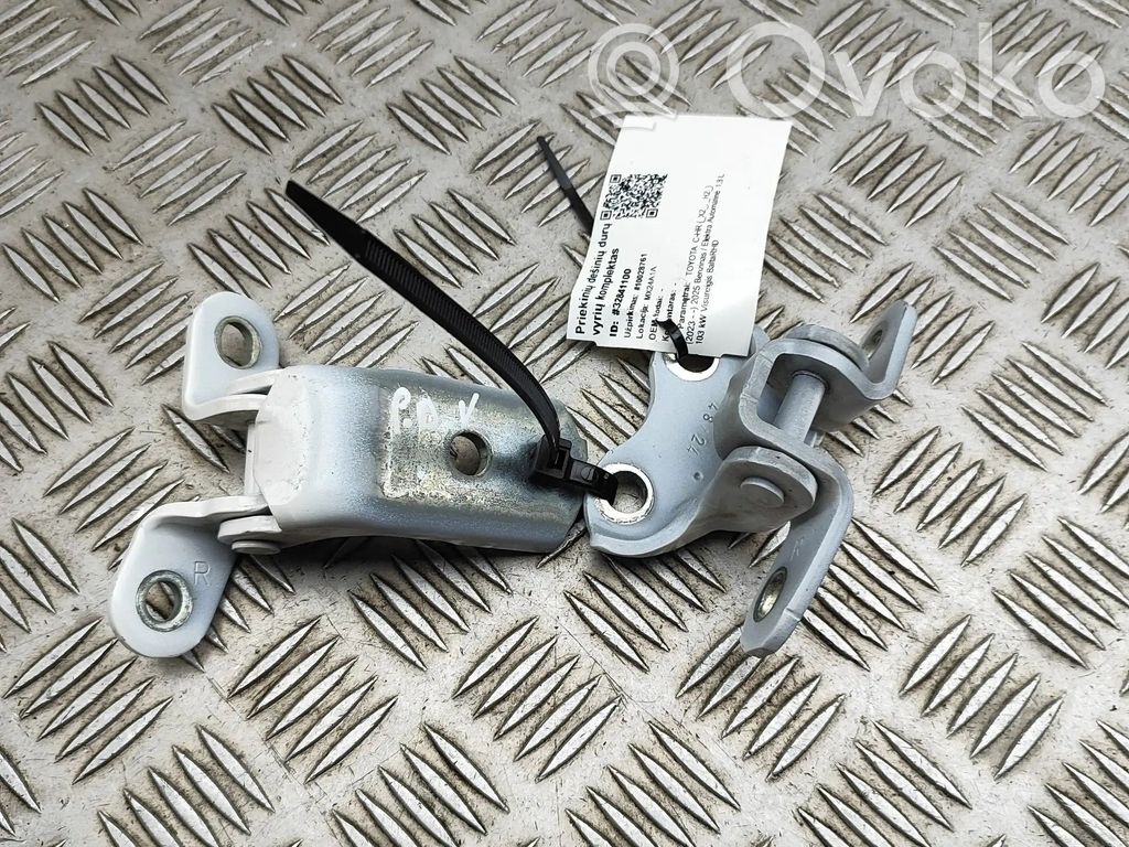 Toyota C-HR II Set di cerniere portiera anteriore