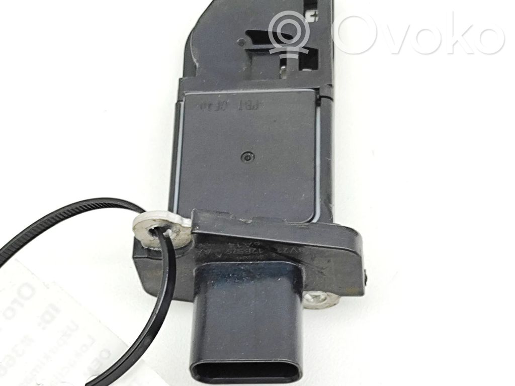 Debitmetru aer   8V2112B579AA