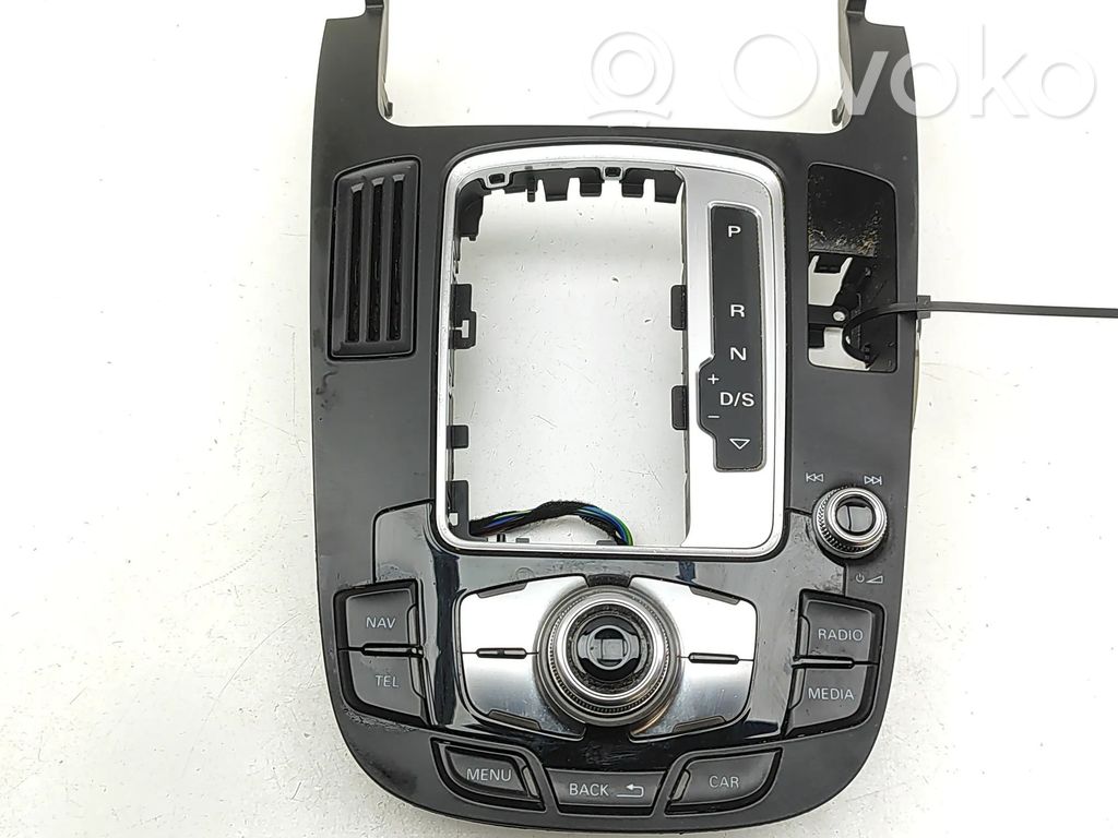 Audi Q5 SQ5 8R Rivestimento in plastica cornice della leva del cambio 