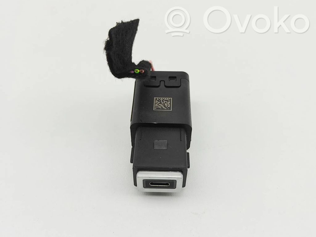 Toyota ProAce City Priză USB 
