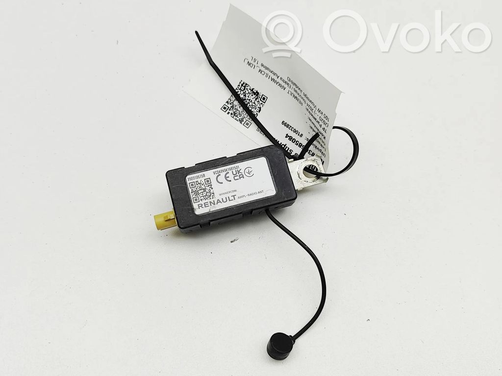 Renault Arkana Pystyantennivahvistin 