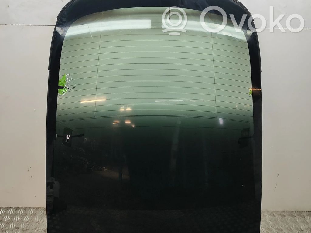 Tesla Model 3 Highland Lunetă spate 