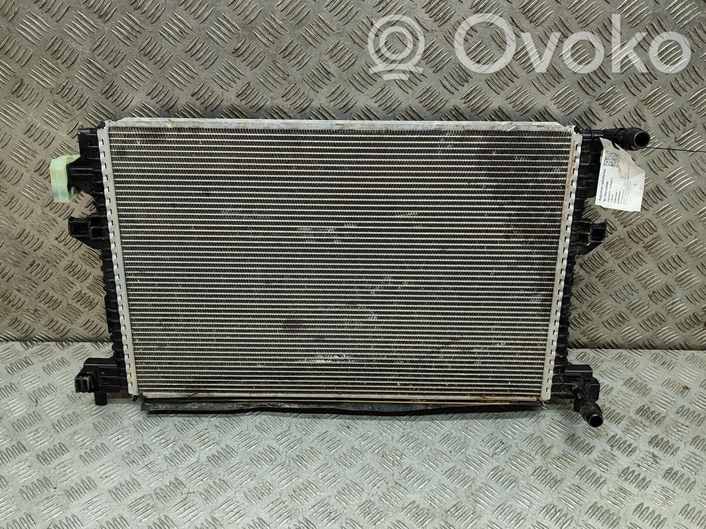 Audi Q3 F3 Radiateur de refroidissement