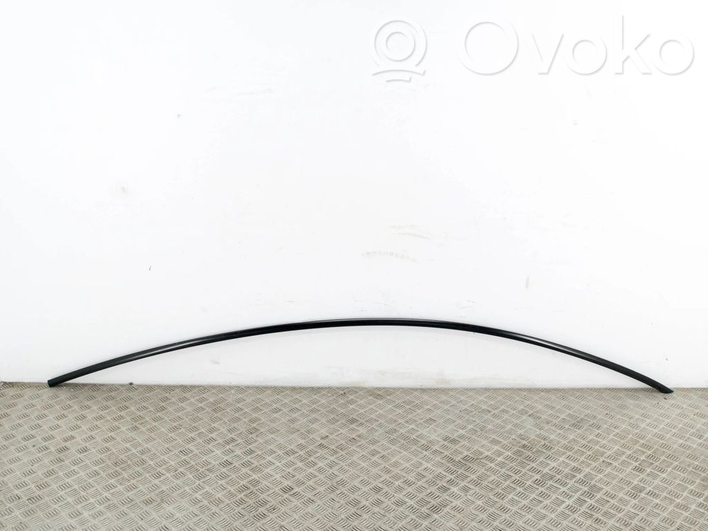 Listwa dachowa   108352001D