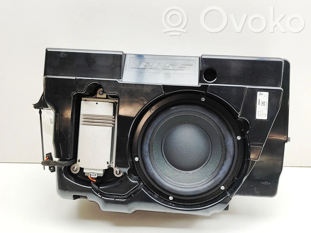 Porsche Macan (95B) Subwoofer