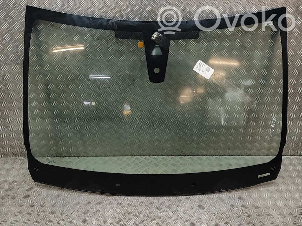 Peugeot Partner Front windscreen/windshield window 