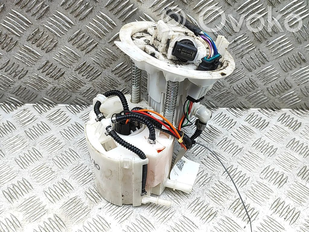 Mercedes-Benz GLA W156 X156 Pompe à carburant