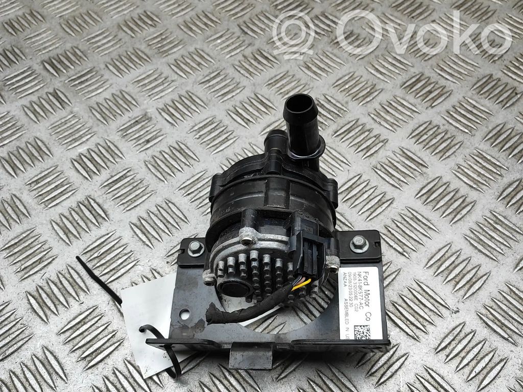 Ford Transit VII Electric auxiliary coolant/water pump