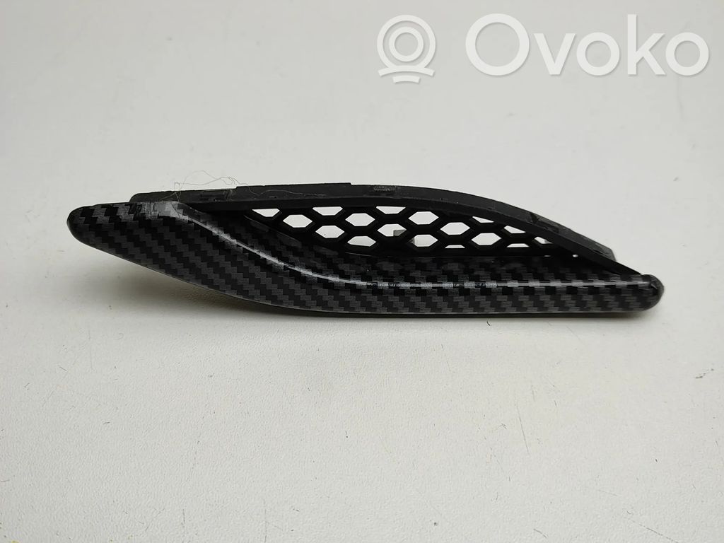 Maserati Ghibli Grill / Wlot powietrza błotnika przedniego 