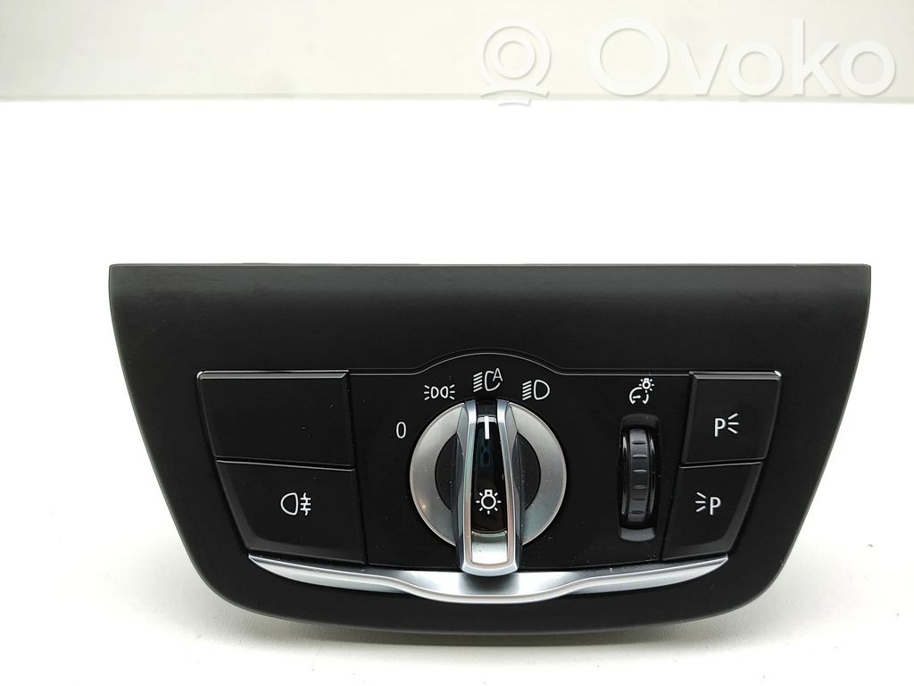 BMW iX3 G08 Przełącznik świateł 