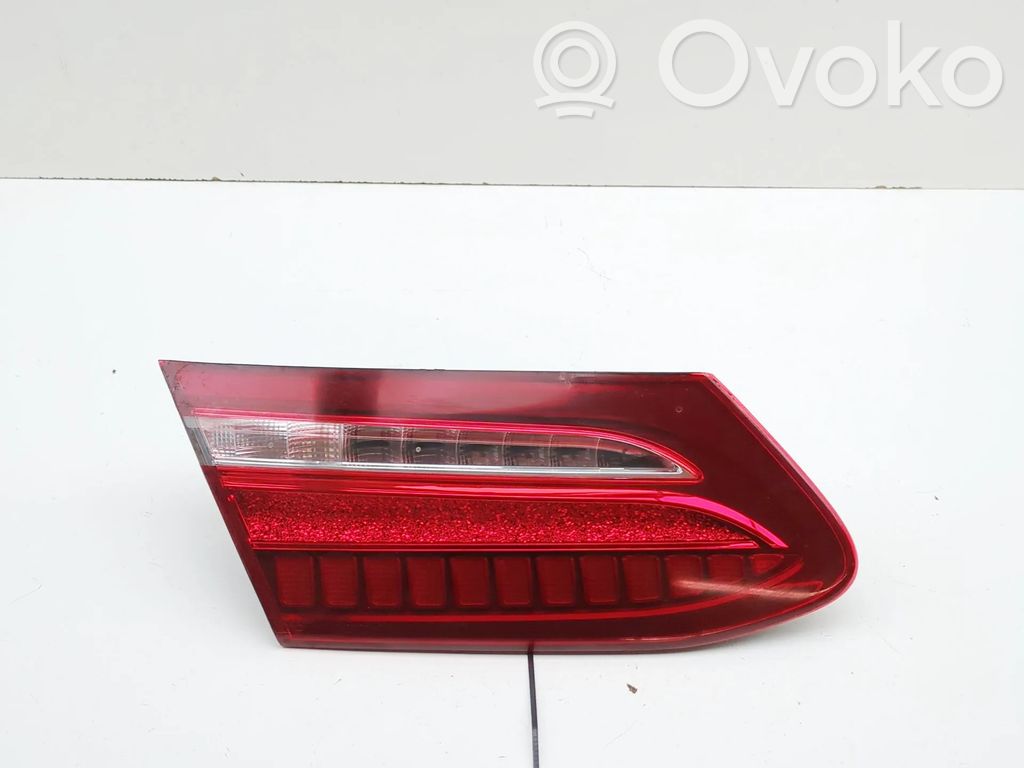 Mercedes-Benz E W238 Lampă spate în capacul portbagajului 