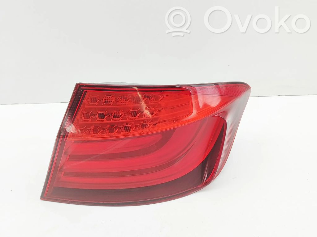 BMW 5 F10 F11 Lampă spate în caroserie
